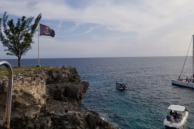 1. Negril Private Airport transfer to/from Hotels & Accommodations - Your driver sets the tone: Cornell, Cornel, and Richard
