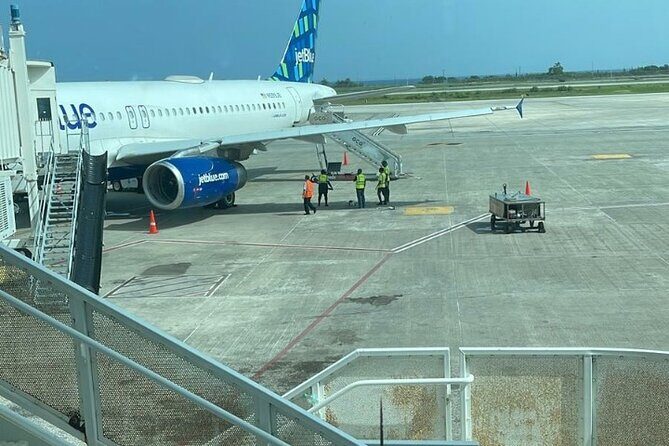 A "Private" Airport Transfer to any Resort in Montego Bay - Price and value: what $13.90 per person really buys you