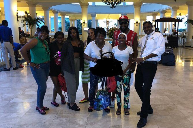 Airport MBJ Round Trip Transfers, to Montego Bay Airbnb & Resorts - Price and value: what $53.34 per person really buys you