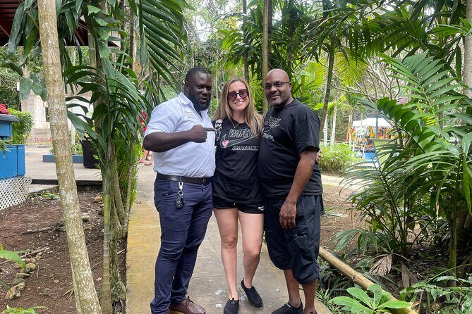 Airport Pickup, Dropoff to any Resort or Airbnb in Montego Bay - Montego Bay airport pickup that starts with less stress