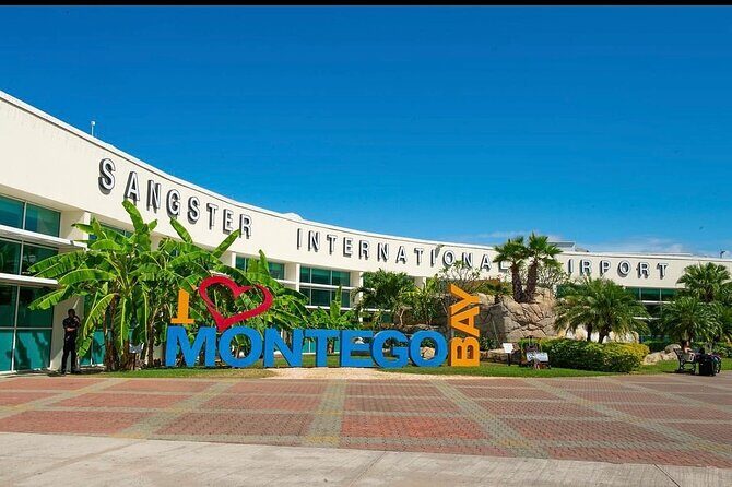 Airport Private Round Trip Transportation - Montego Bay Airport Transfer in About 30 Minutes
