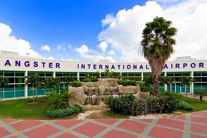 Airport Shuttle from Montego Bay (MBJ) to Hotel - Air-Conditioned Comfort: What Matters When the Drive Gets Long