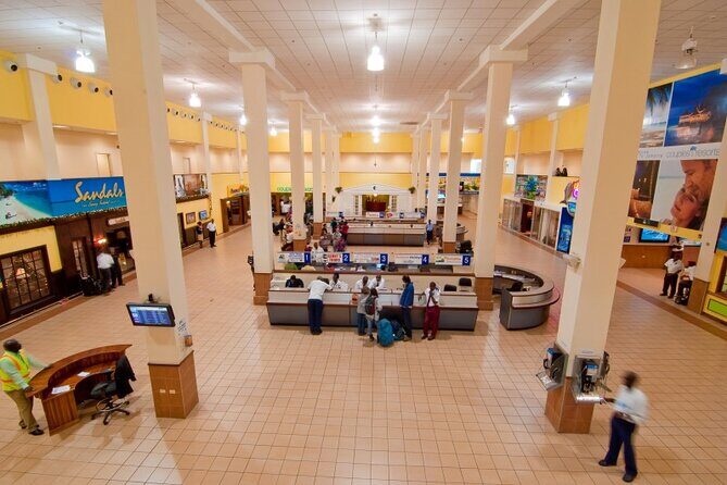 Airport Shuttle from Montego Bay (MBJ) to Hotel - Value Check: Is $12 Per Person Worth It?