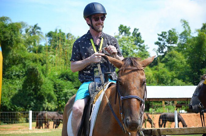 Bambuza ATV, Zipline and Horseback Adventure from Negril - Horseback riding: the calmer pace between thrills