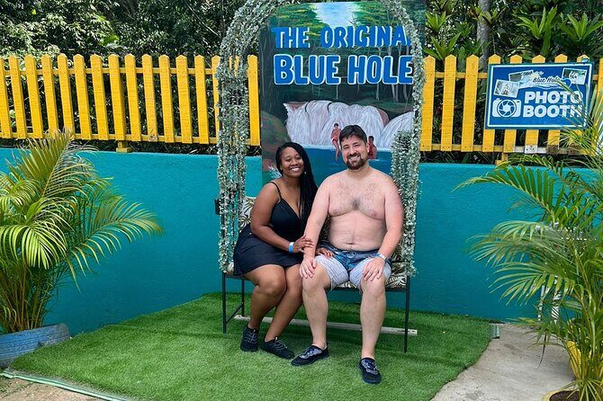 Blue Hole and Dunn's River Falls Private Tour from Montego Bay - Guides and photo help: how the day turns from good to great