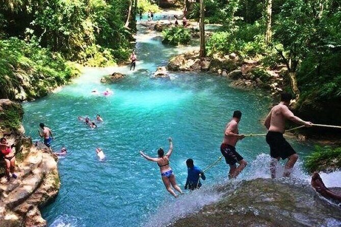 Blue Hole and Dunn’s River Falls Tour with Lunch and Cocktails at Reggae Hill - Why the Blue Hole–Reggae Hill–Dunn’s River Combo Works in One Day