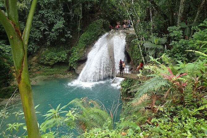 Blue Hole and River Tubing Combo Tour from Ocho Rios - White River tubing: relaxed float time with guide music