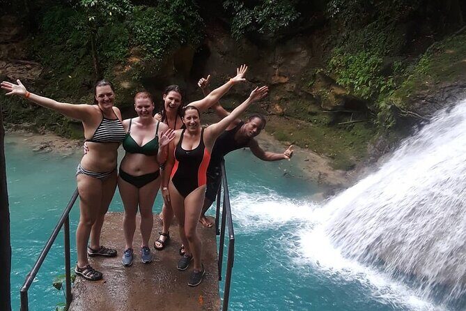 Blue Hole Private Tour from Ocho Rios - Group size and what it means for your experience
