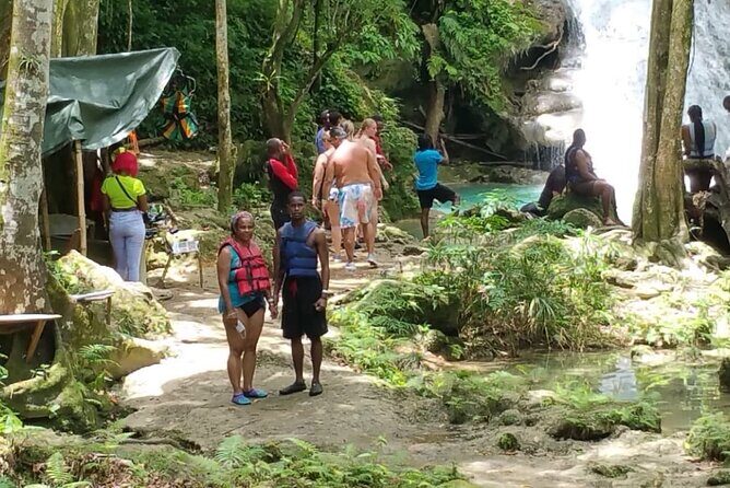 Blue Hole/Secert falls and Dunns River Combo Tour - Packing List That Helps You Enjoy the Water More