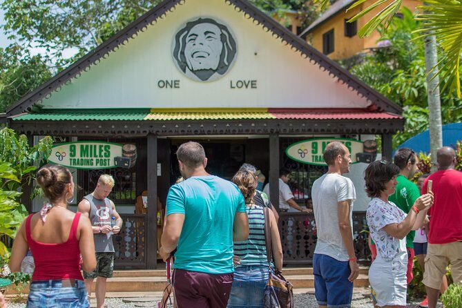 Bob Marley 9 Mile Tour Admission - Stop 1 in Nine Mile: birthplace area and first impressions