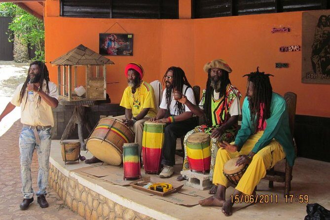 Bob Marley's Nine Mile Admission and Guided Tour from Montego Bay - Nine Miles with a Rastafarian guide: home, Mt. Zion, and the Ethiopian Church