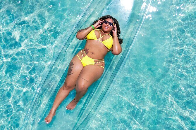 Clear Kayak Private Photoshoot In Montego Bay - Price and value: is $165.80 worth it in Montego Bay?