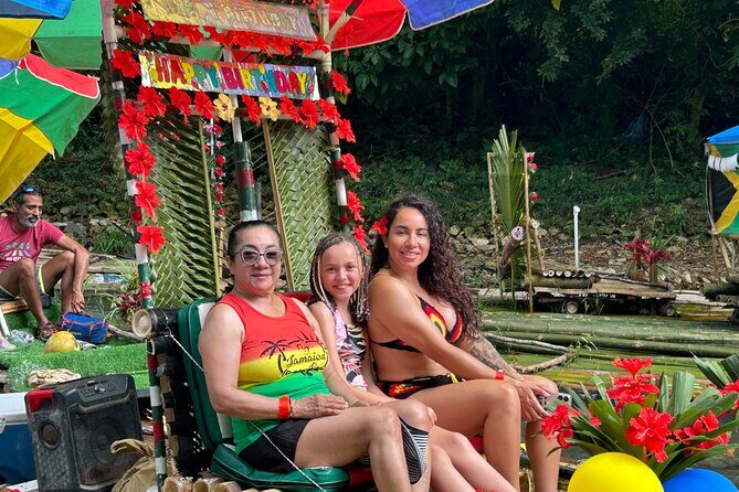 Customized Happy Hour Bamboo Rafting+Limestone Massage + Shopping - Key things you’ll notice right away