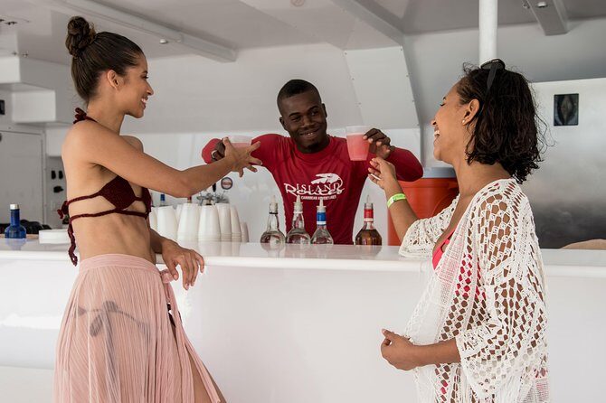 Dunn's River Catamaran Cruise From Ocho Rios - Logistics That Matter: Pickup, Weather, and Day-of Confidence