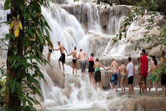 Dunn's River Falls and Blue Hole Combo Tour From Ocho Rios & Runaway Bay - What makes this Dunn’s River + Blue Hole combo worth your time