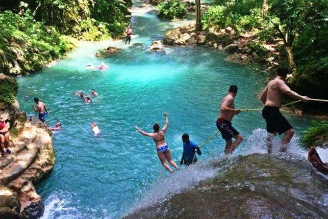 Dunn's River Falls and Blue Hole Private Tour from Ocho Rios - A Private Ocho Rios Day That Puts Two Big Sights In Reach