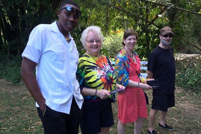 Explore Montego Bay Private Highlight Tour from Montego Bay - Montego Bay Cultural Center: the $8 optional decision