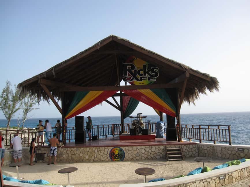 From Montego Bay: Negril Day Trip and Rick's Café Sunset - Private group ride, pickup from many hotels, and why it matters
