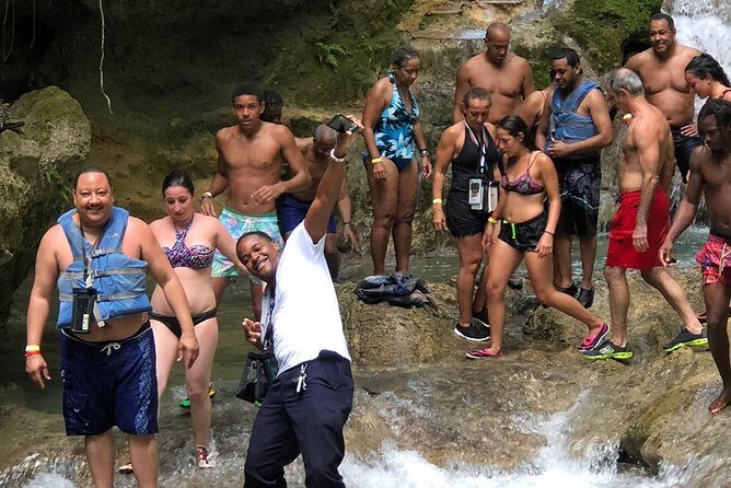 Jamaica Martha Brae River Rafting/Dunn’s River Falls Private Tour - Getting from Montego Bay to Ocho Rios without wasting your day