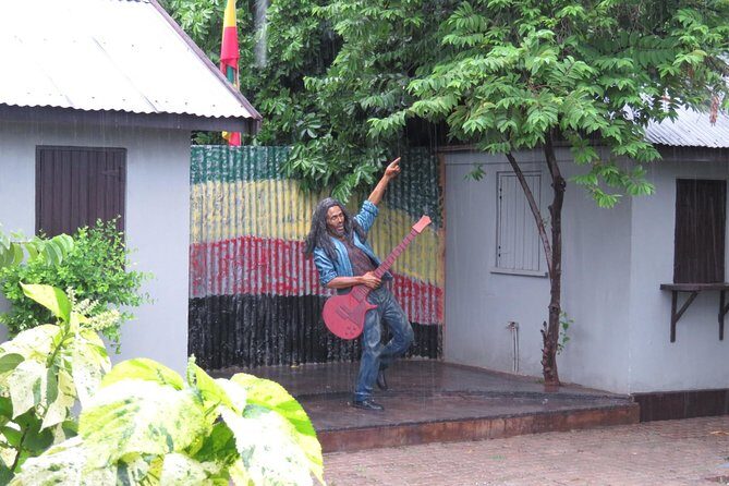 Kingston City Tour (starting in Kingston) - Trench Town’s culture yard museum and the Bob Marley thread