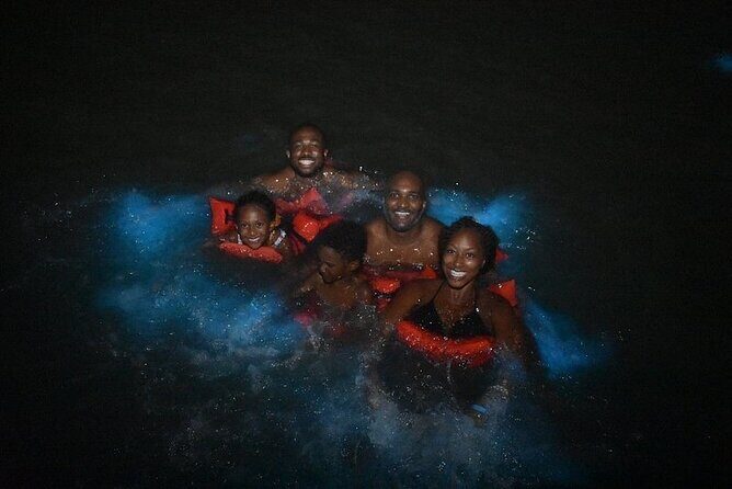 Mesmerizing Luminous Lagoon (Glistening Waters) Night Tour - The boat ride: your 30-minute ticket to the glow