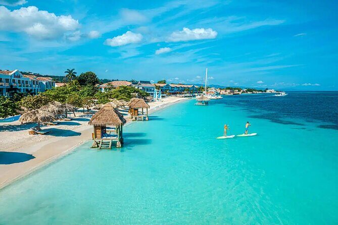Montego Bay Airport Private Transfer To Montego Bay Hotels - Timing Tips: Getting a Smooth Pickup Even If Things Get Messy