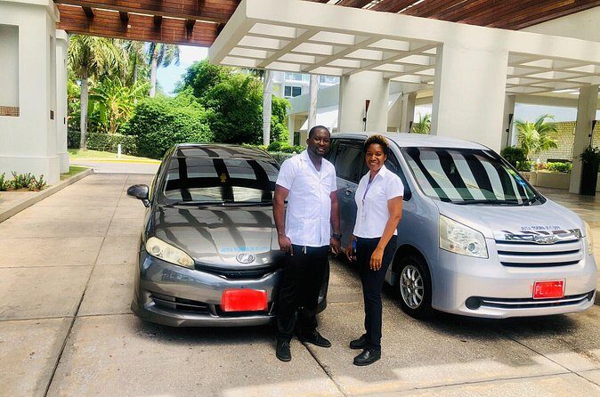 Montego Bay Airport Transfers ( Round Trip-Montego Bay Hotels) - The planned stops: sightseeing, rest breaks, and food
