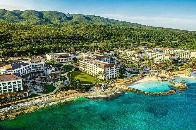 Montego Bay Jamaica Airport Transfer to Hotels in Montego Bay - Time, Distance, and Reality: What the 10–40 Minutes Means for You