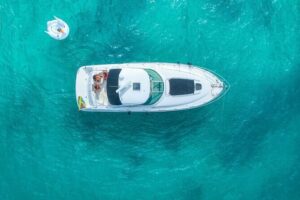 Montego Bay Private Yacht Tour with Open Bar and Lunch - Harbor cruise, then Hip Strip lunch: how the itinerary keeps everyone happy