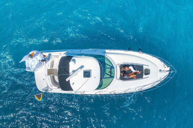 Montego Bay Private Yacht Tour with Open Bar and Lunch - Cruise toward the Fish and Bird Sanctuary: what to expect from the water