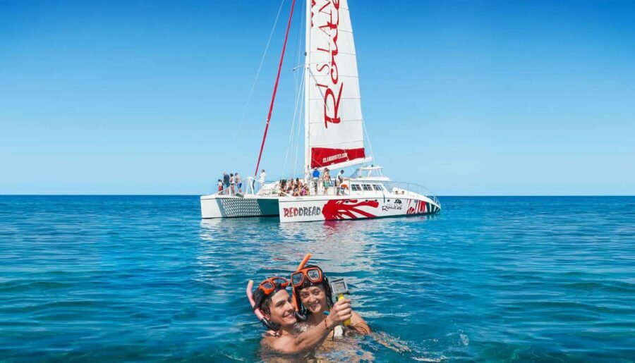 Montego Bay: Reggae Catamaran 18+ Cruise with Open Bar - Entering The Catamaran Scene With Adult-Only Reggae Vibes