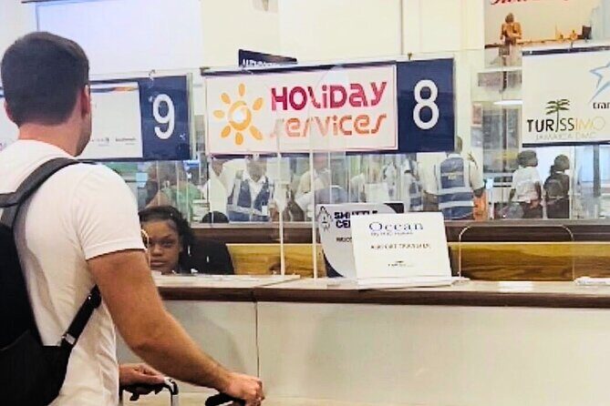 MontegoBay Airport to Ocho Rios: One way/Round Trip cheap Shuttle - Where the Service Works Best (and Where You Might Choose Private)
