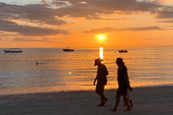 Negril Experience 1- 4 Persons - Negril Beach Time: Where the Day Slows Down