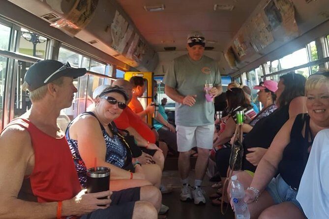 Negril One Love Bus Bar Crawl - The heart of it: 5 to 7 bar stops in short, fun bursts