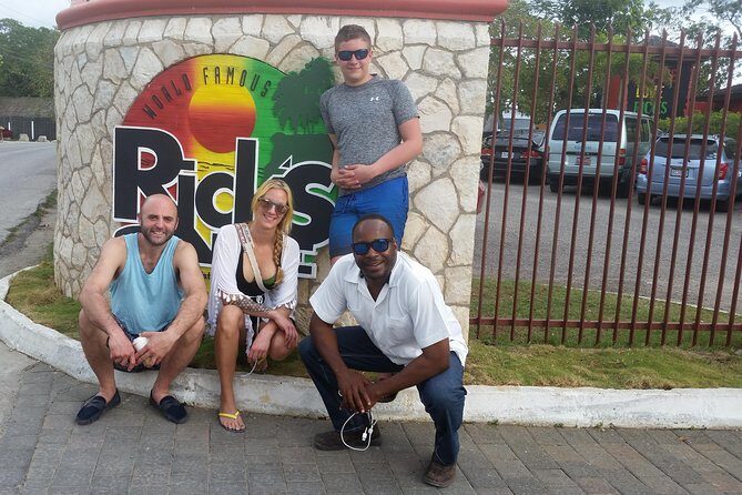 Negril Seven Miles Beach Day and Rick's Cafe Sunset Private Tour - Weather and Comfort: When Jamaica Changes the Clock