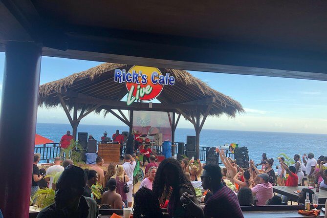 Negril Shopping And Rick's Café - Times Square Mall Shopping: Souvenirs, Variety, and Real-World Timing