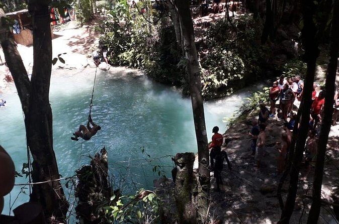 Ocho Rios River Tour: Blue Hole, Dunn's River and Tubing - Stop 2: White River Tubing for a Warm, Mellow Float