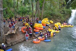 Ocho Rios: River Tubing, Lunch and Cocktails at Bamboo Beach Club - Rio Bueno River Tubing: What the Ride Feels Like