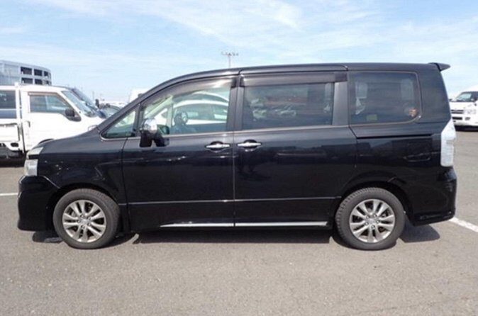 Private Airport Transfer from MBJ to Ocean Eden Bay - Comfort and Space: Air Conditioning Plus Recline Seats