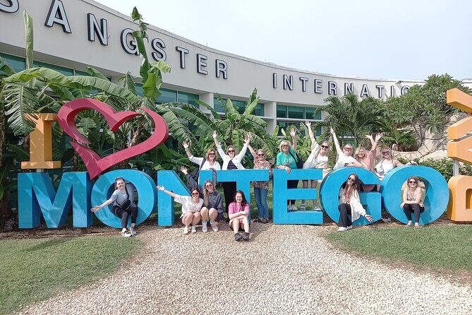 Private Airport Transfer from MBJ to Ocho Rios - During the drive: conversation optional, explanations included