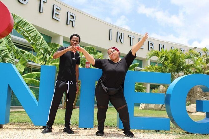 Private Airport Transfer from MBJ to Ocho Rios - The private, non-stop 90-minute ride to Ocho Rios