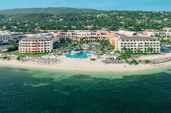 Private Montego Bay Airport Transfer to Montego Bay Hotels - Private Means Your Group Only