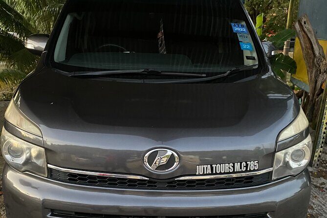 Private Sangsters Int. Airport Pickup to Montego Bay Resorts - Comfort, Privacy, and Group Size: What Fits Best?