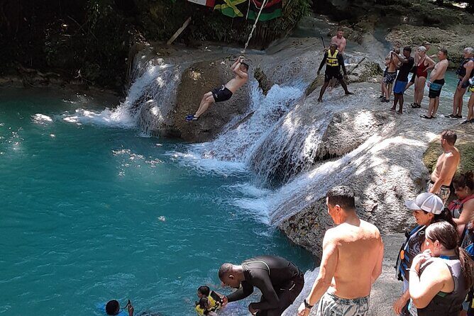 Private Tour From Ocho Rios To Blue Hole Secret Falls and Shopping - Shopping at the End: How to Make It Worth It