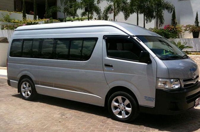 Private Transfer from Montego Bay Airport - MBJ Arrival Pickup: Getting From The Terminal To The Car Quickly