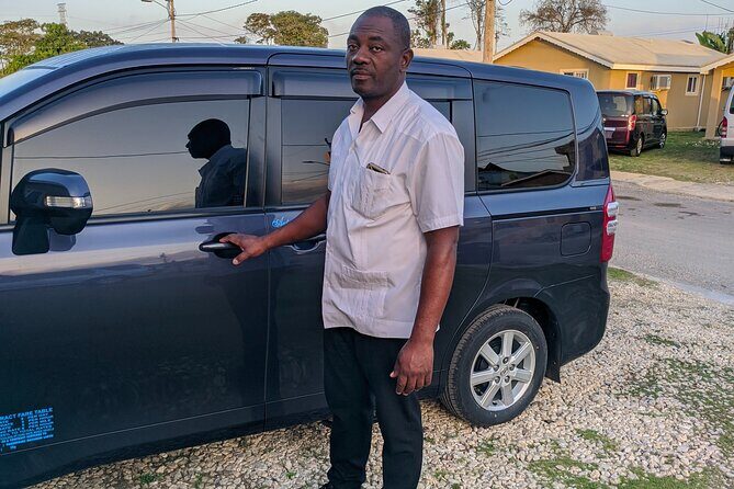Private Transfer from Montego Bay Airport to Montego Bay Hotels - Ride Comfort: A/C, WiFi, Water, and Flight Monitoring
