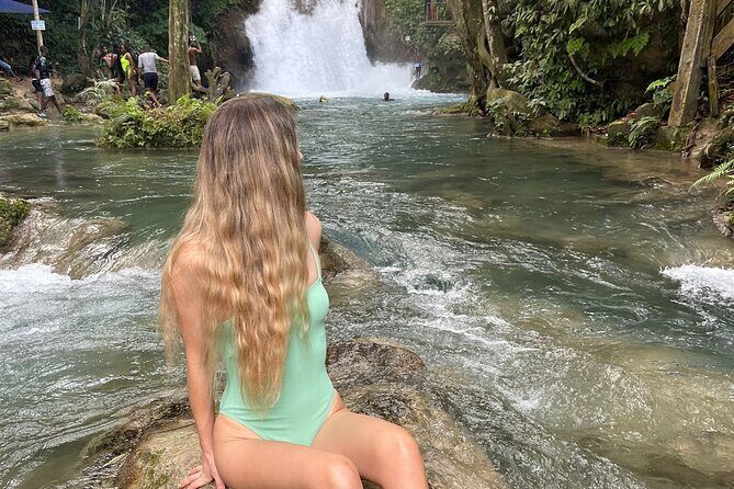 Private Transport to River Tubing or Rafting and Blue Hole combo - Timing and Travel Feel: What the 4–5 Hours Really Means