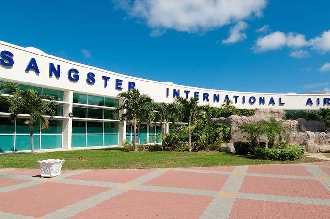 Riu Reggae/Riu Montego Bay/Riu Palace Private Airport Transfer - Private Ride Comfort: Air-Conditioning and Space When You Need It