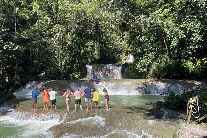 Tour to Black River and YS Falls - Stop 3: Floyd’s Pelican Bar—an ocean bar you reach by boat