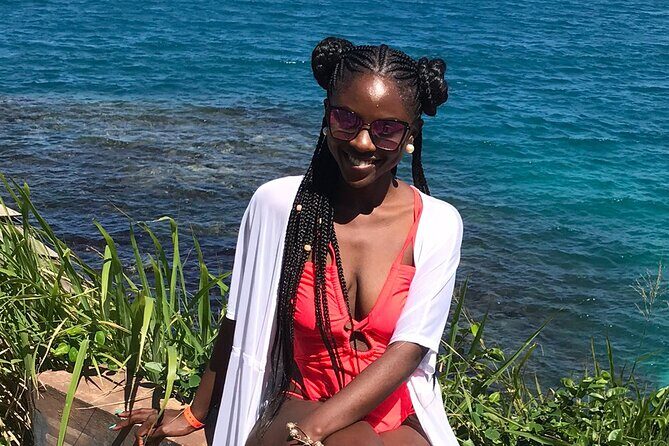 Transportation and Tour from Montego Bay to Blue Hole/Secret Falls - Blue Hole lagoon and Secret Falls: how to enjoy the best parts